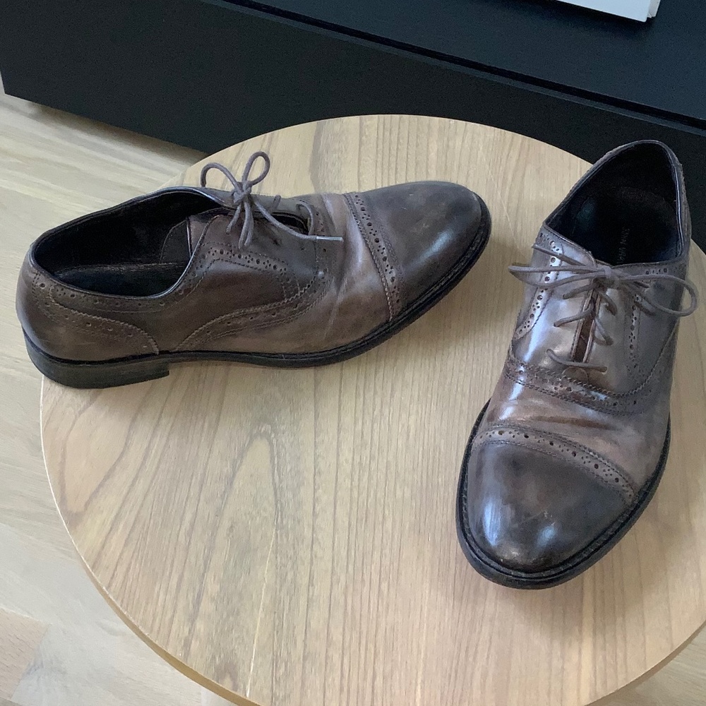John Varvatos Mens Cap Toe Brogues size 10